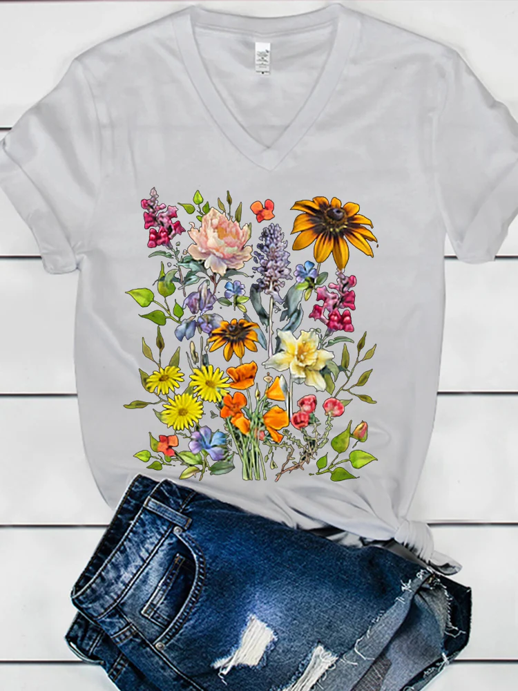 Wildflower Print Women's V-neck T-shirt - Image 2