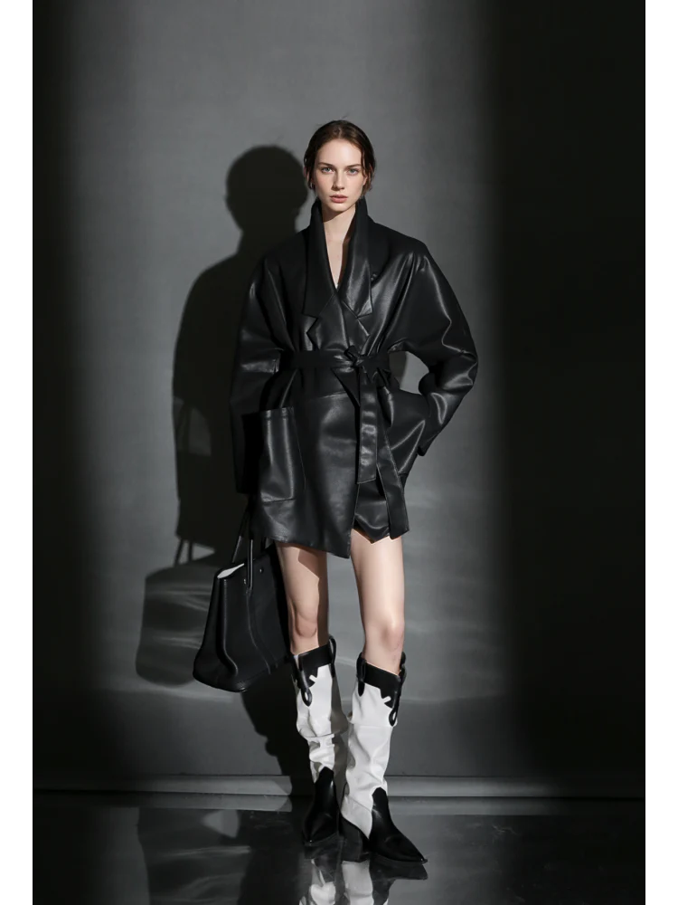 Women’s Short Leather Trench Coat – Tailored Waist Blazer Collar Lambskin Jacket for Fall - Image 4