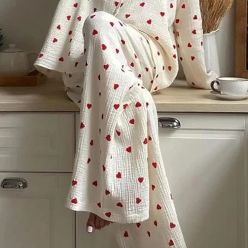 Women's Cute Heart Print Pajamas Set - Image 5