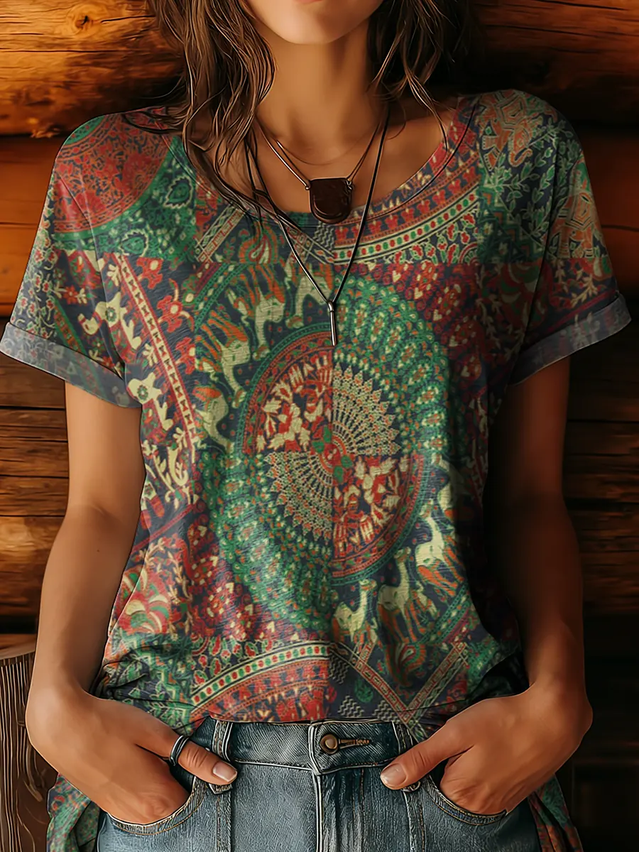 Women's Ethnic Totem Art Print Crew Neck Cotton T-Shirt