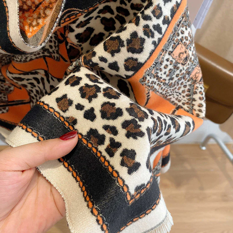 Women's Fashion Leopard Jacquard Scarf - Image 2