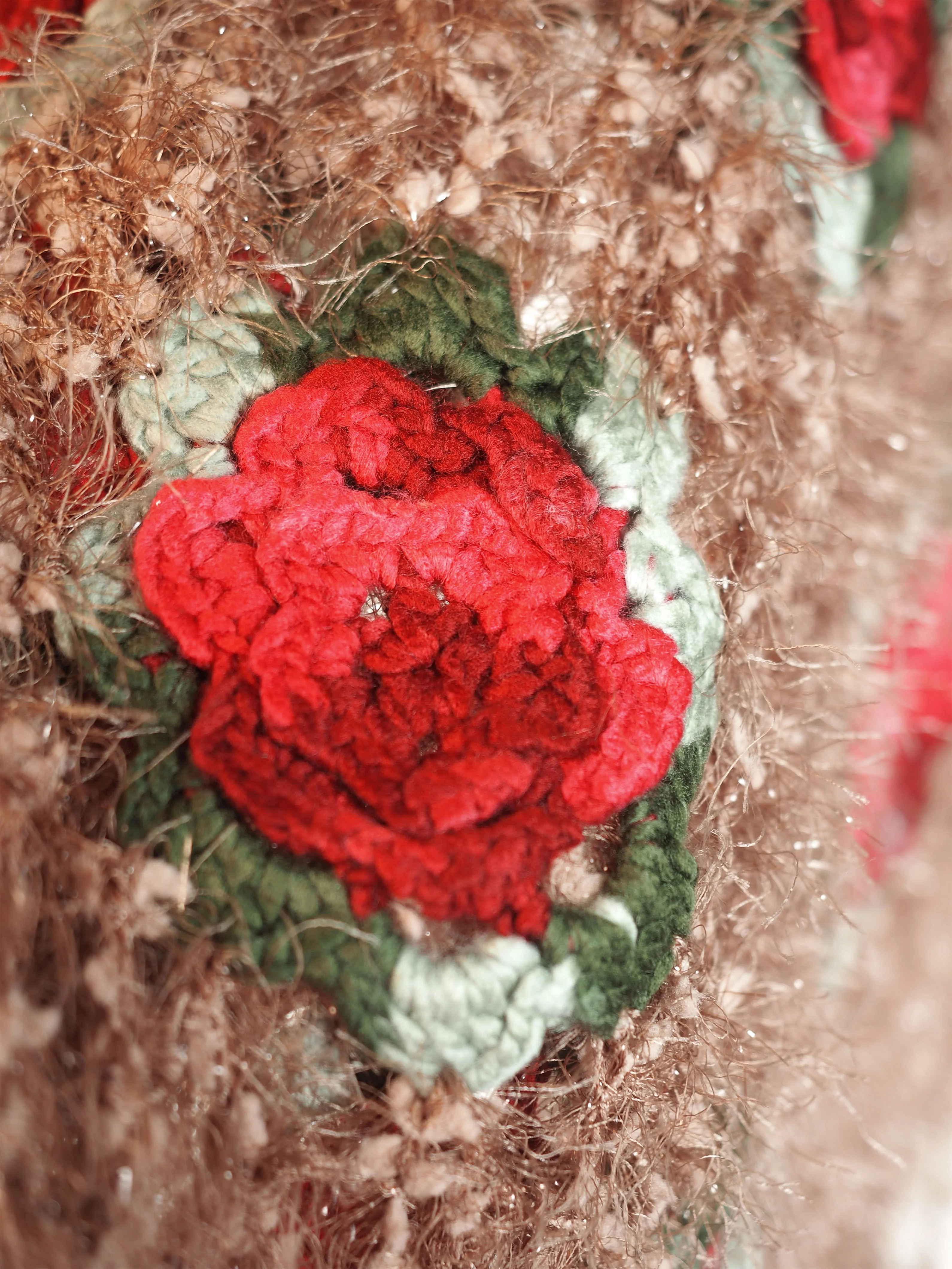 Women's Hand-woven flower shawl - Image 6