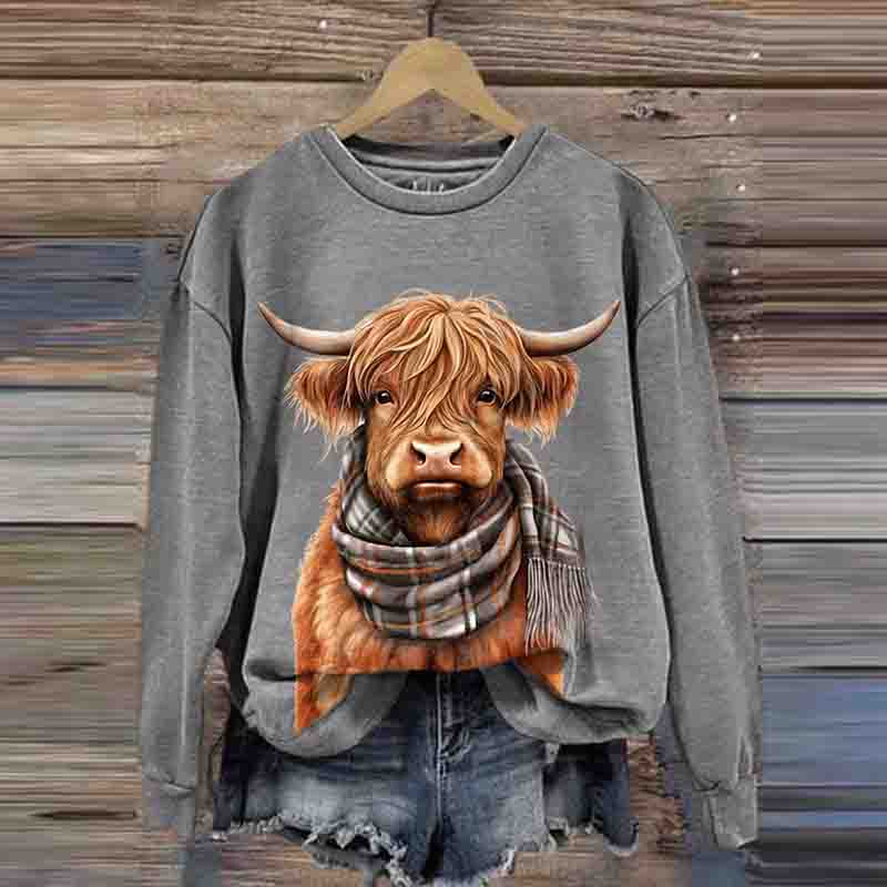 Women's Highland Cow Print Round Neck Sweatshirt - Image 3