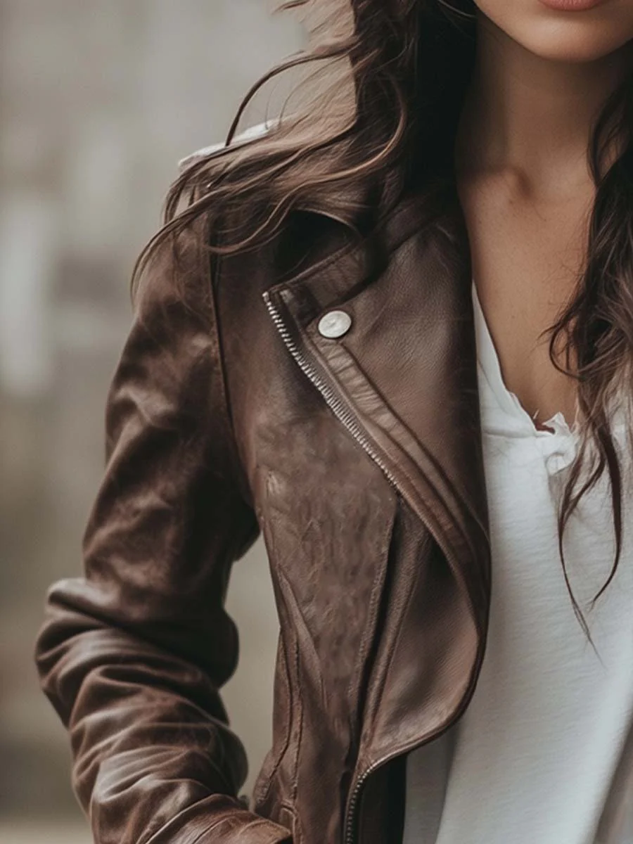 Women's Lapel Vintage Faux Leather Jacket - Image 2