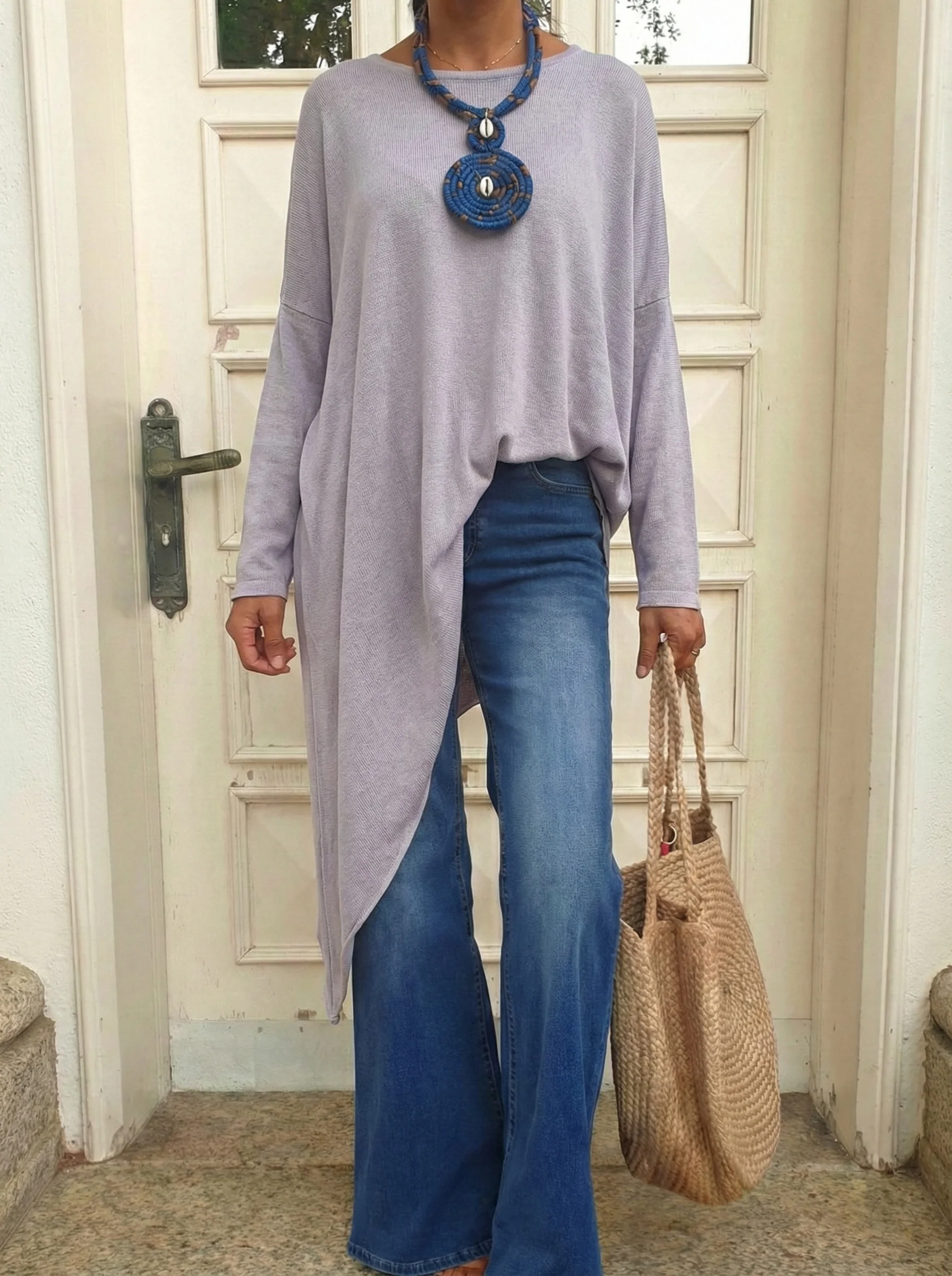 Women's Retro Casual Early Spring Round Neck Long Sleeve Irregular Hem T-shirt - Image 3