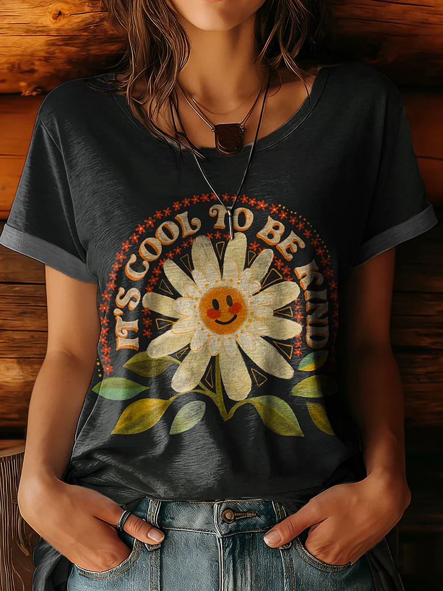 Women's Vintage Black Floral Art Print Casual Round Neck Short Sleeve T-shirt