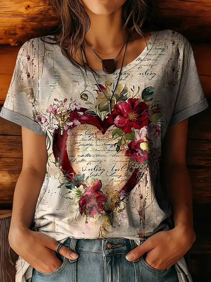 Women's Vintage Floral Heart Pattern Art Print Crew Neck 100% Cotton T-Shirt