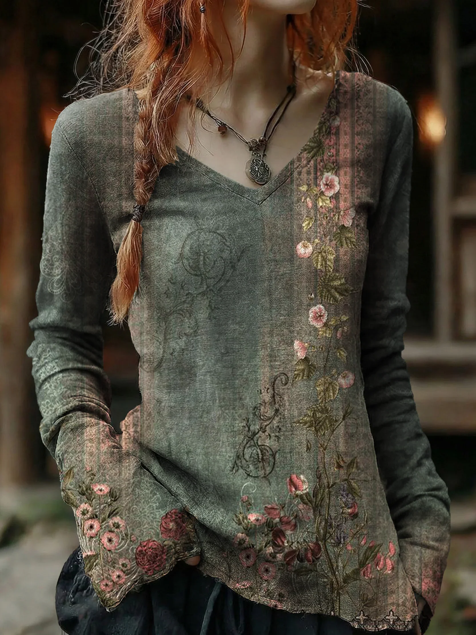 Women's Vintage Green Floral Art Print Casual V-neck Cotton Top
