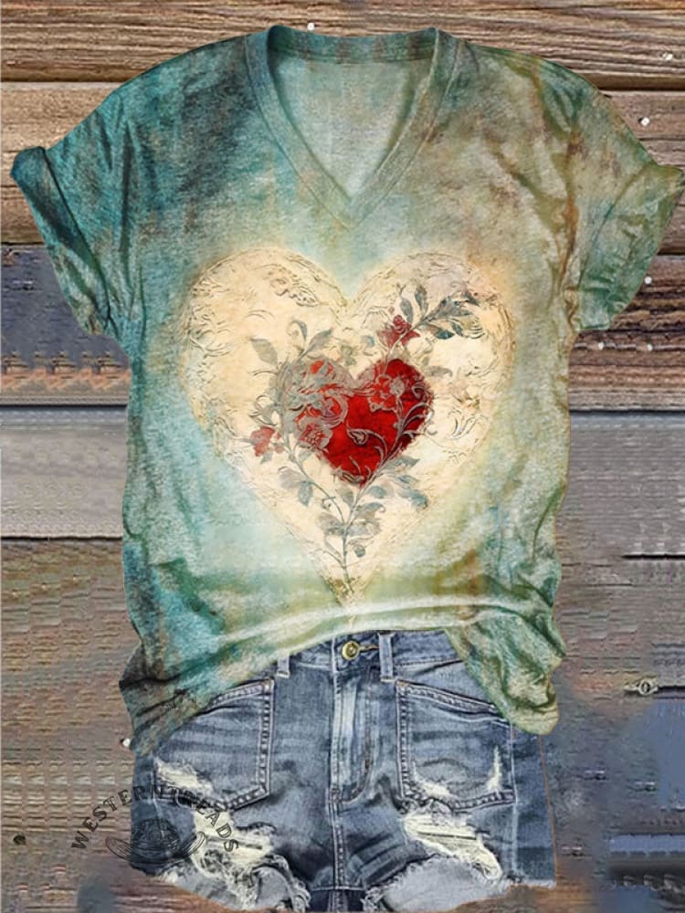 Women's Vintage Print V-neck Casual T-Shirt - Image 2