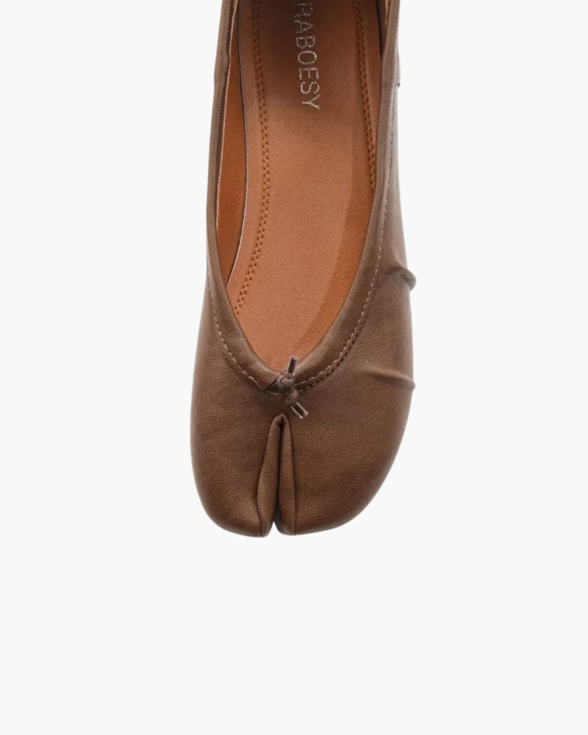 Wrinkles Tabi Pumps - Image 10