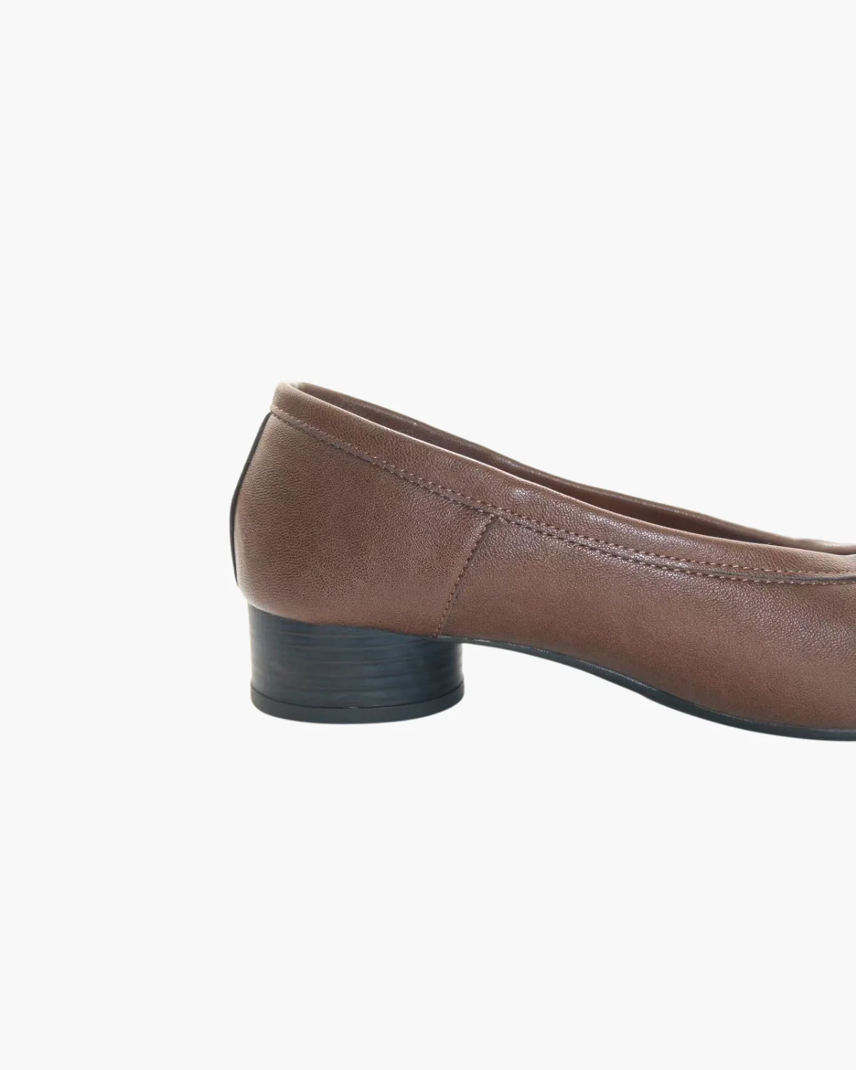 Wrinkles Tabi Pumps - Image 13