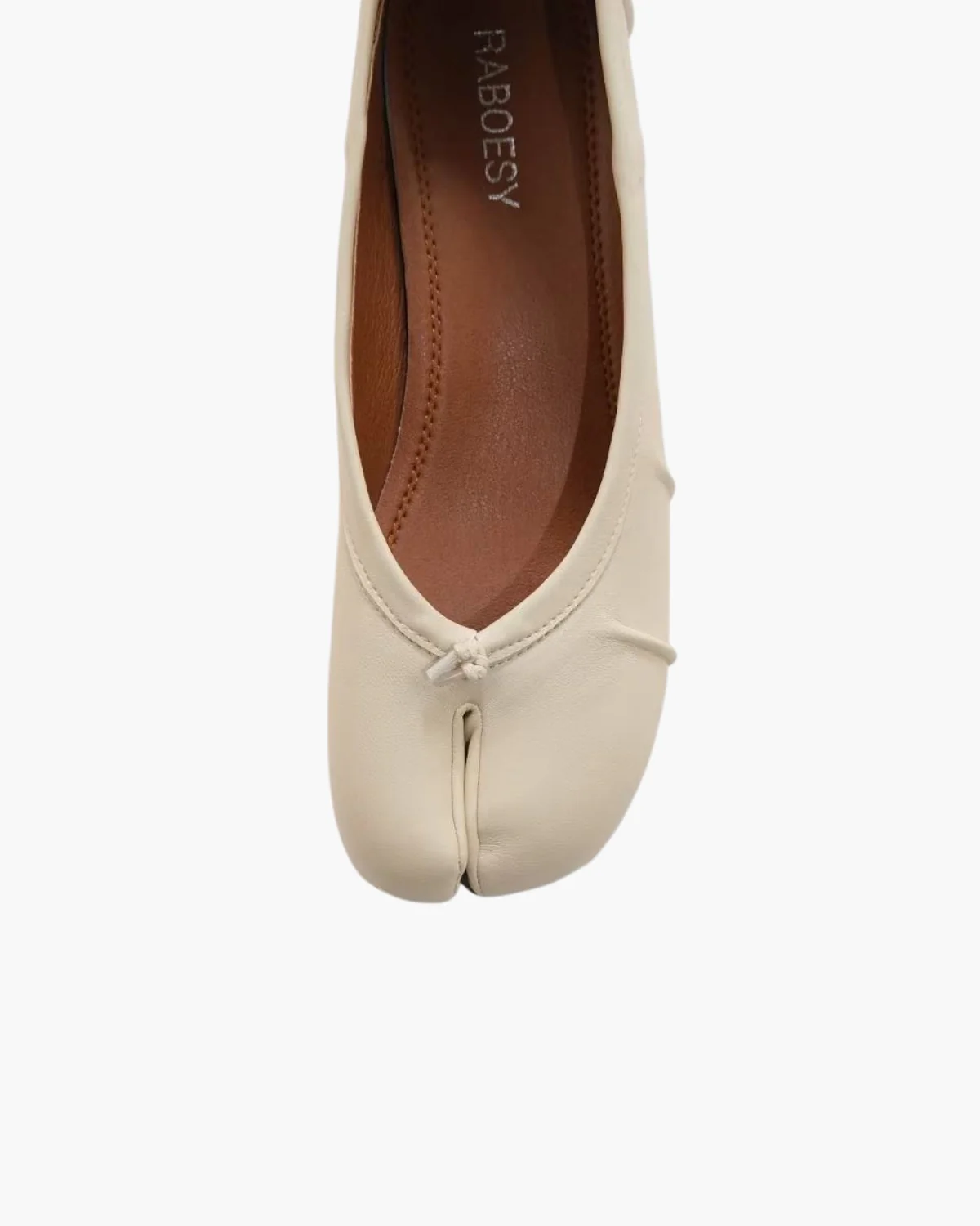 Wrinkles Tabi Pumps - Image 16
