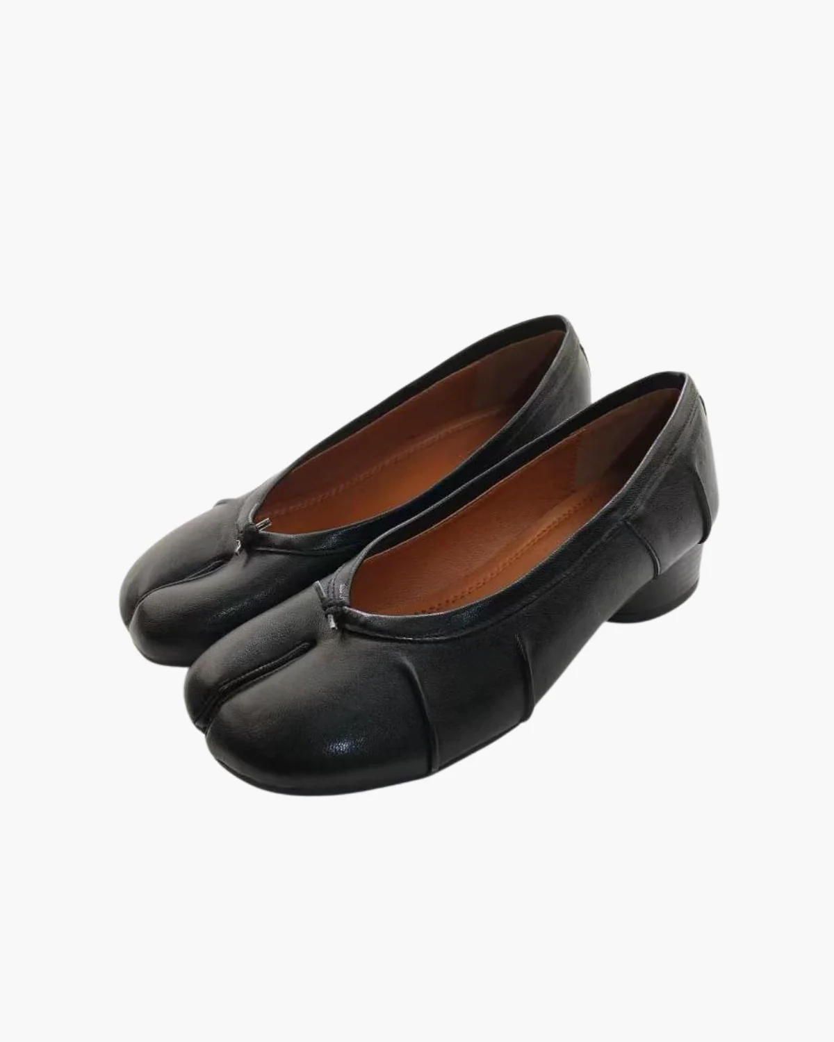 Wrinkles Tabi Pumps - Image 5