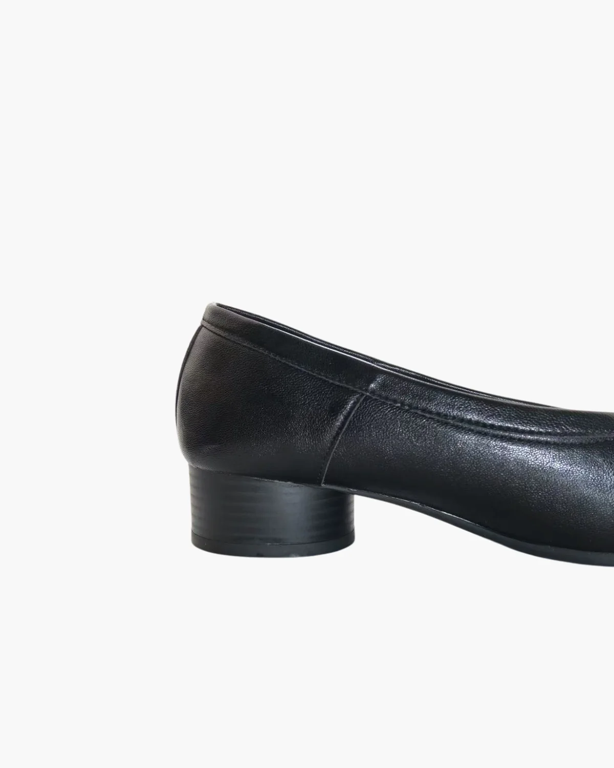 Wrinkles Tabi Pumps - Image 6
